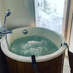 W Szczyrku Sauna & Balia שצ'צ'ירק