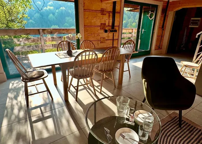 W Szczyrku Sauna & Balia בית נופש שצ'צ'ירק